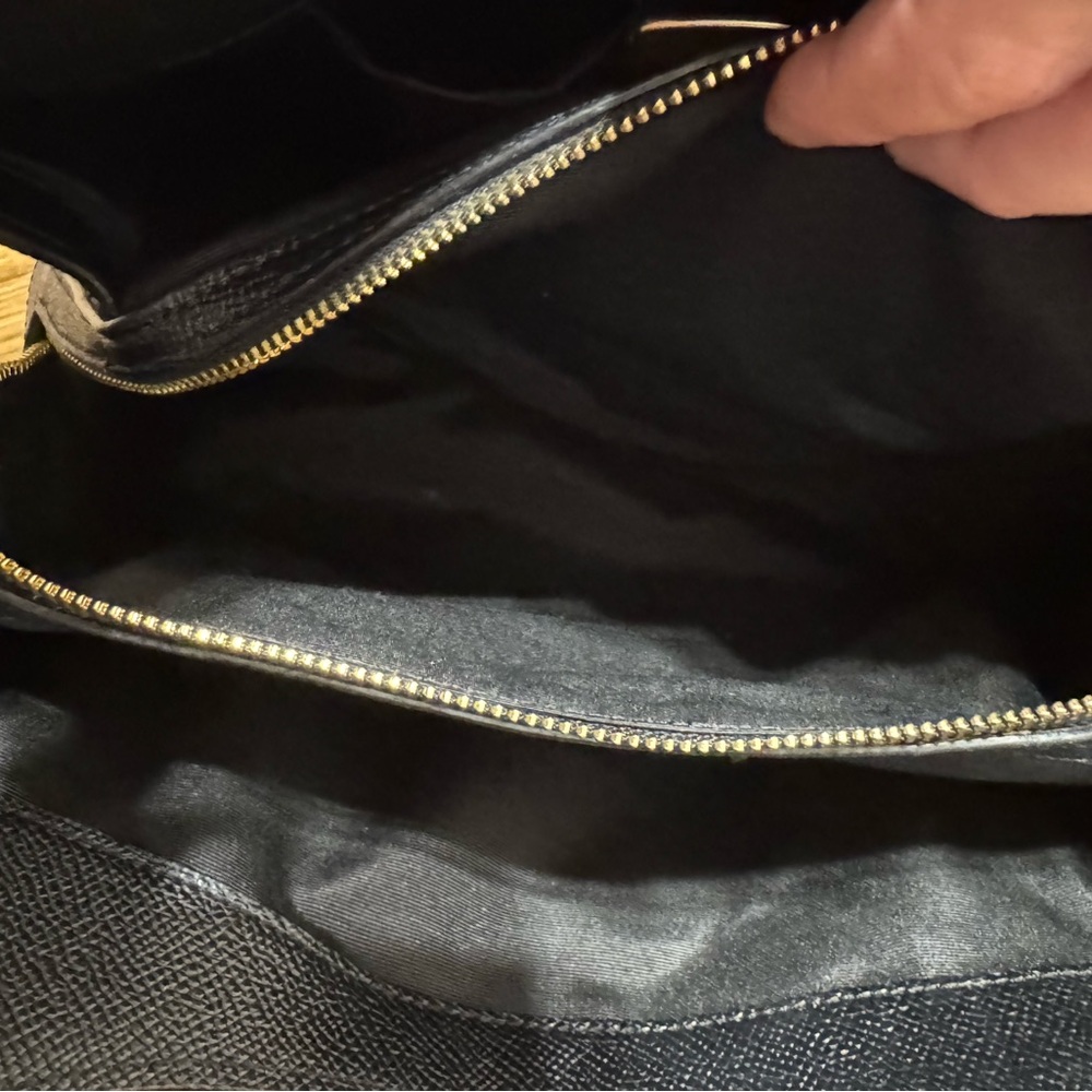 Coach Black Leather Shoulder Bag with Gold Hardware - Picture 9 of 11